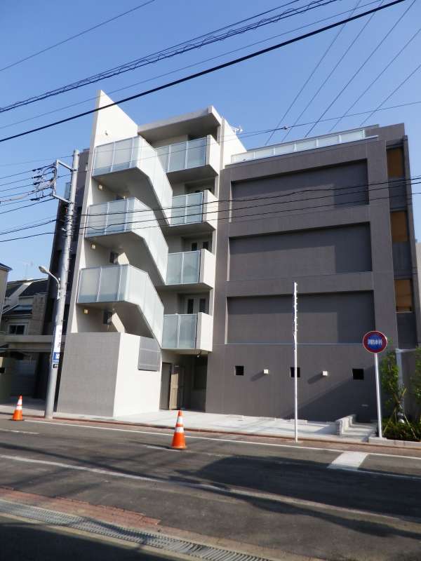 希望の方は図面、(仮)見積書、室内写真等すぐに送付致します。その他諸条件気軽にご相談下さい。 希望の方は図面、(仮)見積書、室内写真等すぐに送付致します。その他諸条件気軽にご相談下さい。