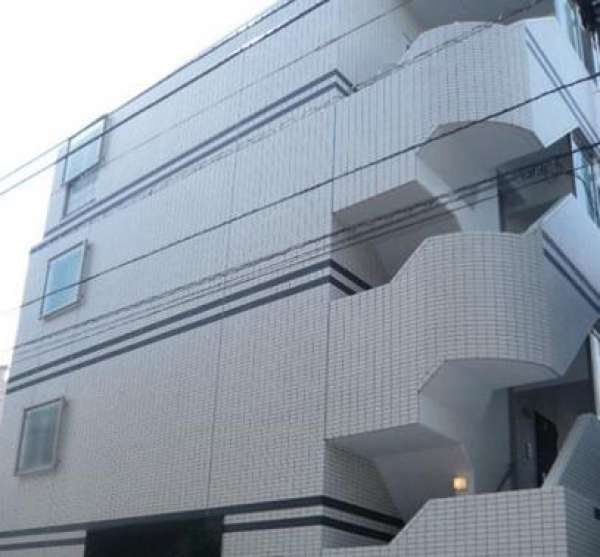 仲介手数料割引物件。詳しくは下記の備考をご参照ください。