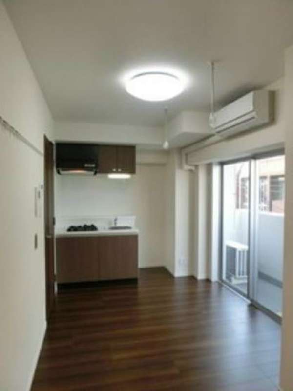 8.2帖の広々ワンルーム 8.2帖の広々ワンルーム