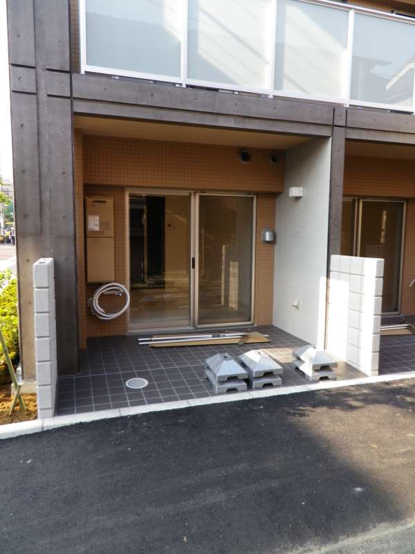 希望の方は図面、(仮)見積書、室内写真等すぐに送付致します。その他諸条件気軽にご相談下さい。 希望の方は図面、(仮)見積書、室内写真等すぐに送付致します。その他諸条件気軽にご相談下さい。