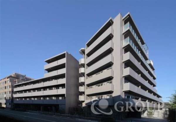 防犯カメラ、オートロック完備です。